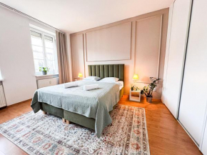 Gorgeous City Center Apartment in Bratislava with Free Parking